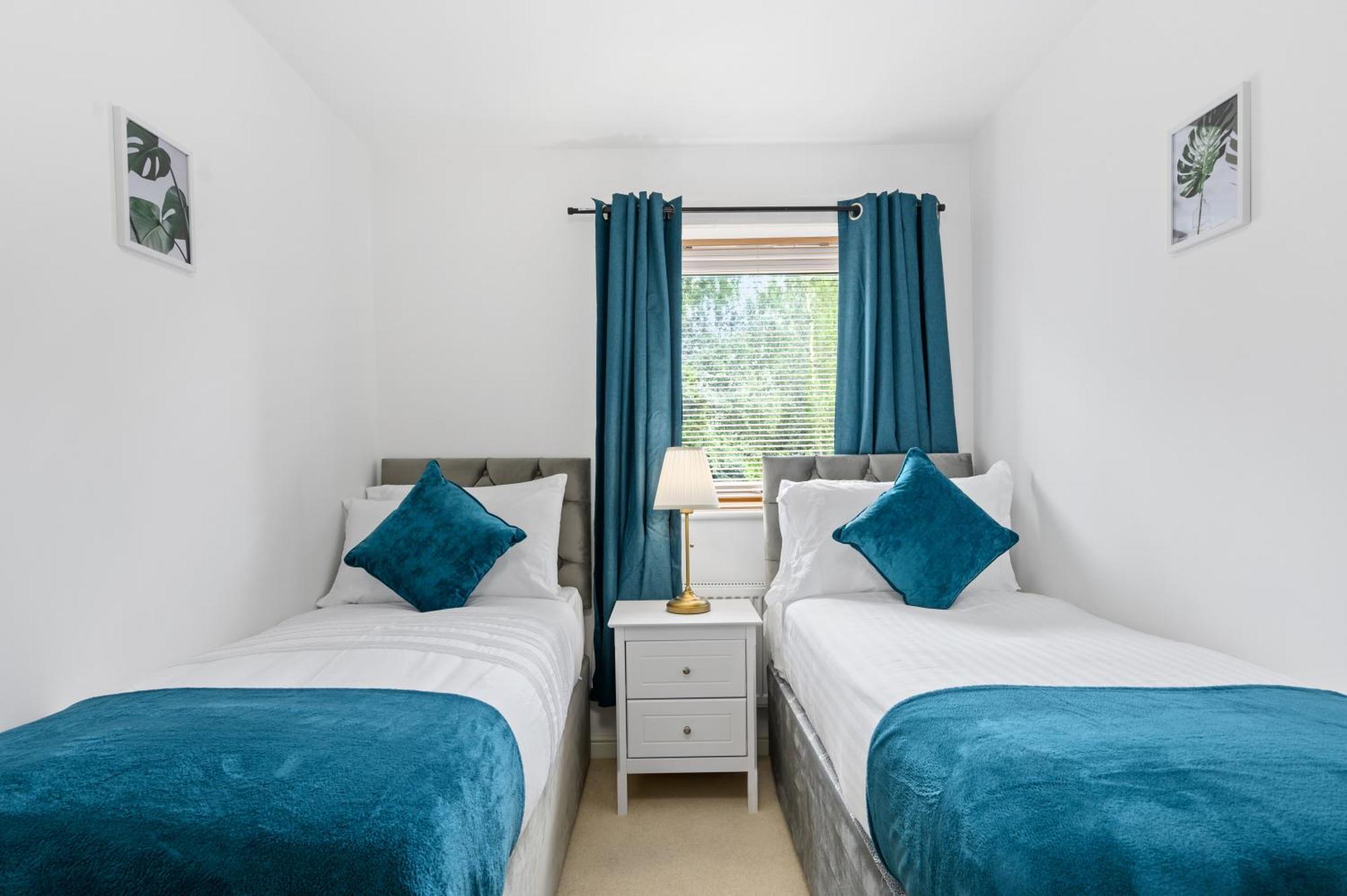 Comfy Stay 6Mins To Coop Live Arena, Etihad Stadium & City Centre With Wifi & Free Private Parking マンチェスター エクステリア 写真